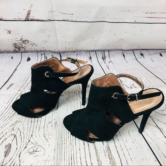 BCBGeneration Jazzmina Black Party Cut Out Heels Shoes 8 - Picture 6 of 12